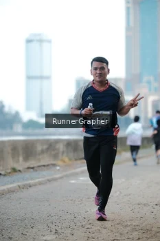 Runner Photo 4316876