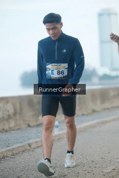 Runner Photo 4316879