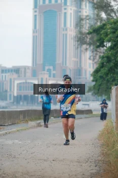 Runner Photo 4316908