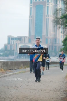 Runner Photo 4316938