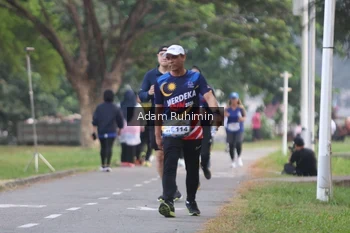 Runner Photo 4316945