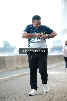 Runner Photo 4316952