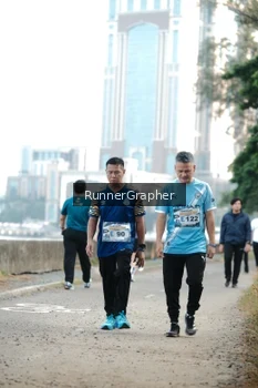 Runner Photo 4316976