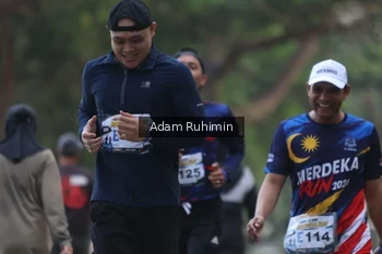 Runner Photo 4316978