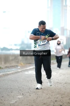Runner Photo 4316980