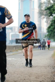 Runner Photo 4316994