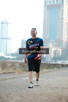 Runner Photo 4316995