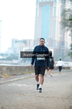 Runner Photo 4316999