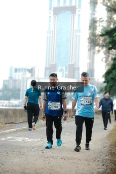 Runner Photo 4317038
