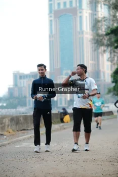 Runner Photo 4317043