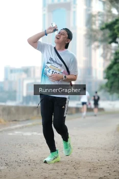 Runner Photo 4317052