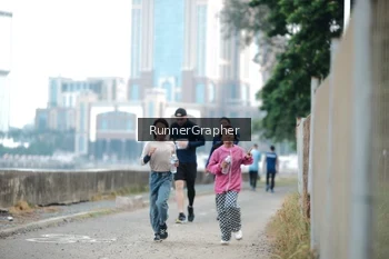 Runner Photo 4317057