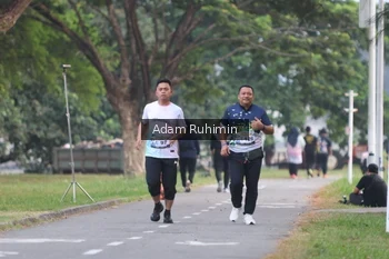 Runner Photo 4317064