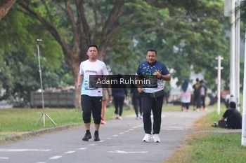 Runner Photo 4317065