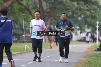 Runner Photo 4317067