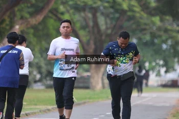 Runner Photo 4317070
