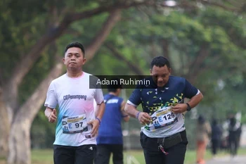 Runner Photo 4317073