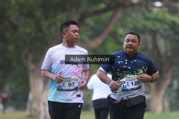 Runner Photo 4317076