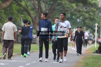 Runner Photo 4317124