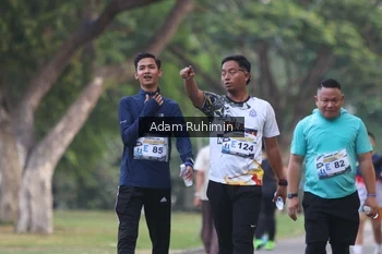 Runner Photo 4317130