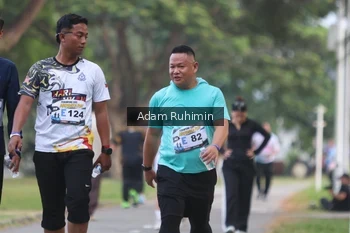 Runner Photo 4317134