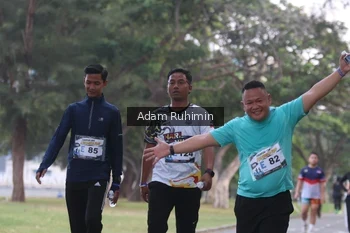 Runner Photo 4317142