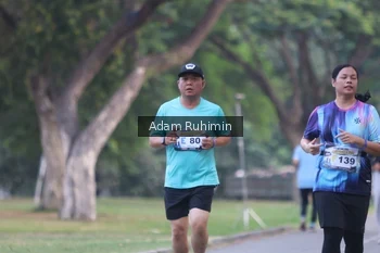 Runner Photo 4317178