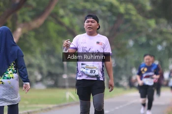 Runner Photo 4317198