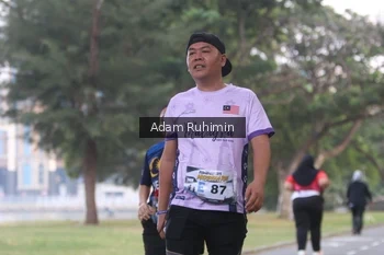 Runner Photo 4317210