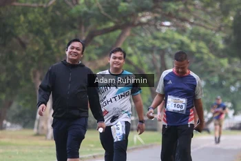 Runner Photo 4317225