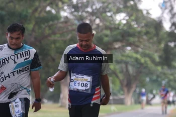 Runner Photo 4317233