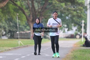Runner Photo 4317242