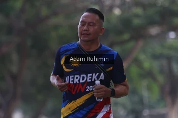 Runner Photo 4317274