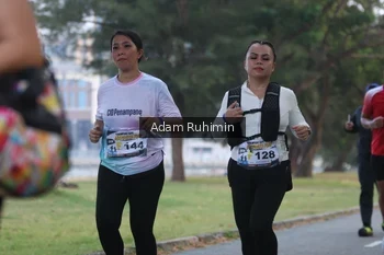 Runner Photo 4317295
