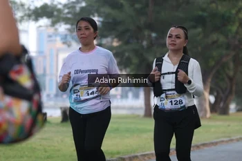Runner Photo 4317296