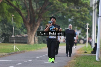 Runner Photo 4317314