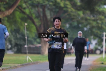 Runner Photo 4317316