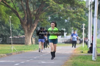 Runner Photo 4317366