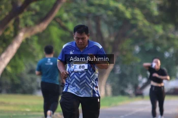 Runner Photo 4317370