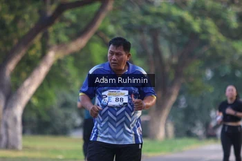 Runner Photo 4317371