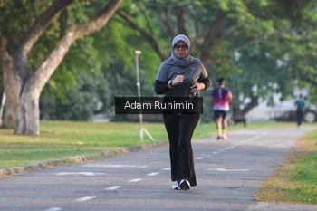 Runner Photo 4317378