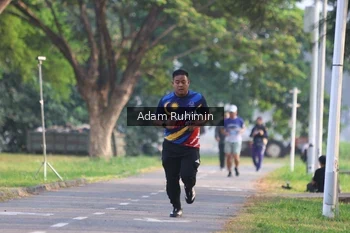 Runner Photo 4317384