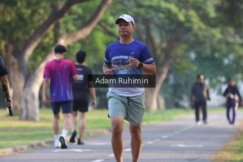 Runner Photo 4317385