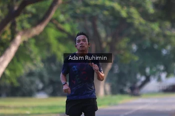 Runner Photo 4317443