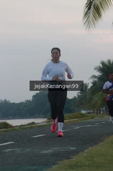 Runner Photo 4317464