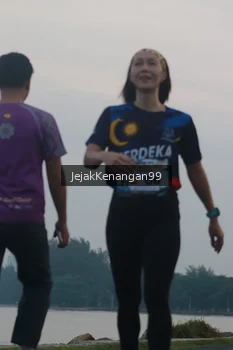 Runner Photo 4317498