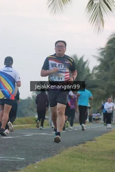 Runner Photo 4317508