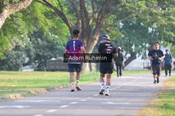 Runner Photo 4317517