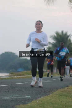 Runner Photo 4317521