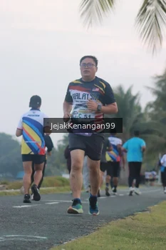 Runner Photo 4317527